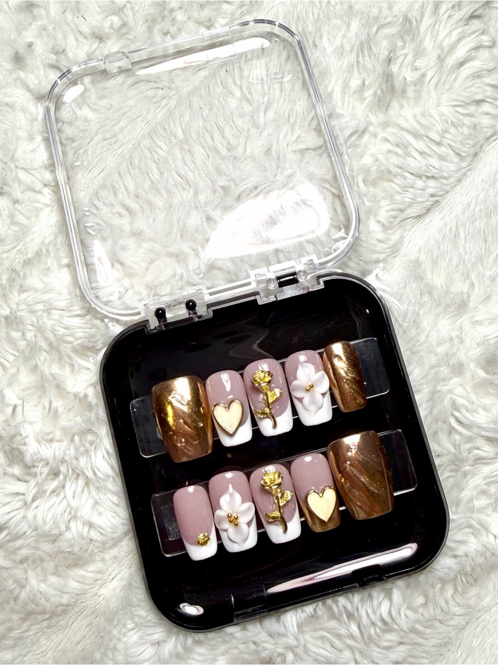 Rose Gold Floral Press-On Nail Set